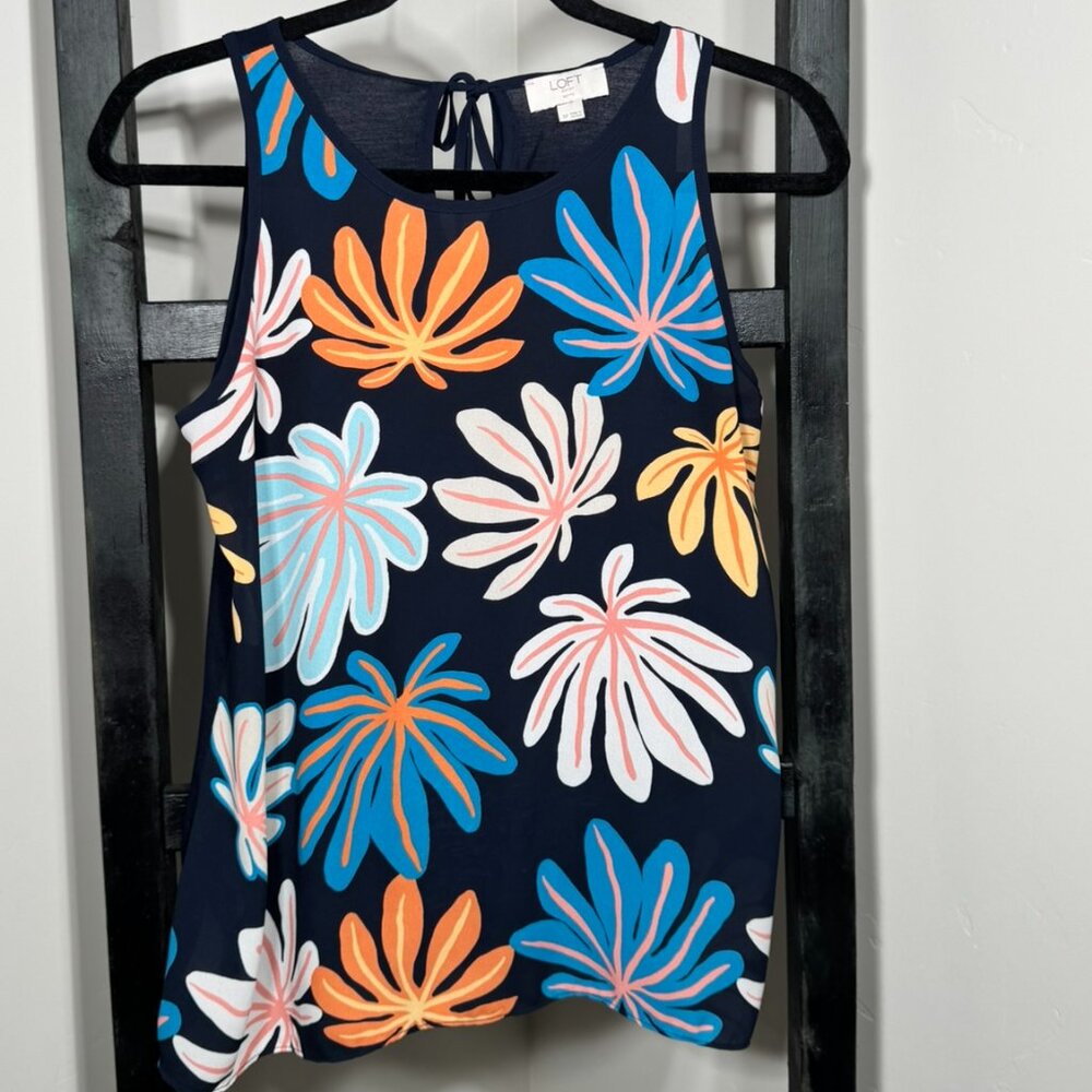 LOFT Floral Sleeveless Tank Top – Vibrant & Chic